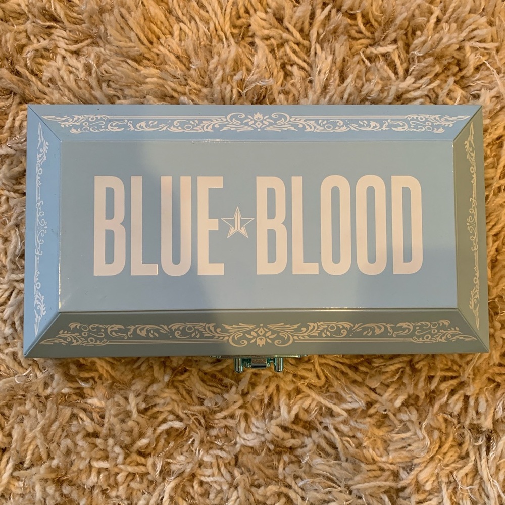 jeffree star cosmetics blue blood palette